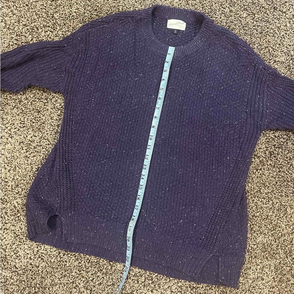 Universal Thread Sweater - Picture 6 of 7